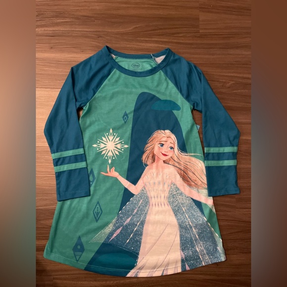 Disney Collection Long Sleeve Elsa Frozen Crew Neck Nightshirt gown size 5/6 - Picture 4 of 7
